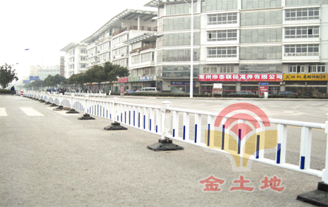 道路護(hù)欄12