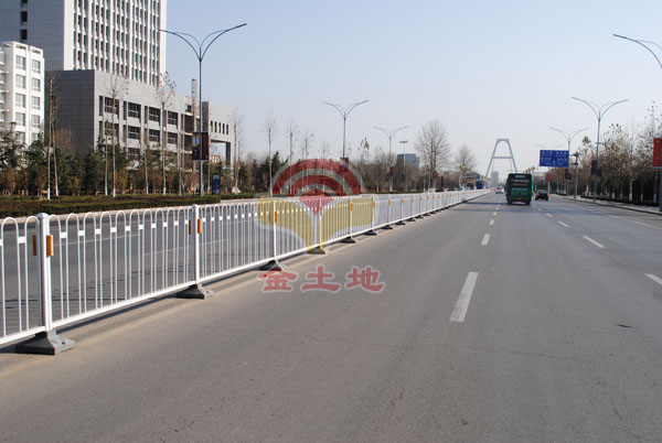 道路護(hù)欄18